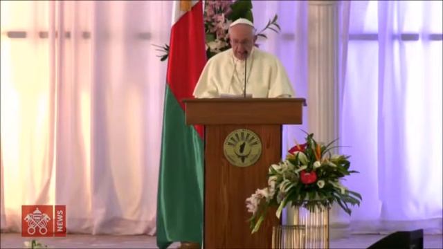 Pope Francis meets Malagasy authorities in Antananarivo (7 Sep. 2019) смотреть онлайн