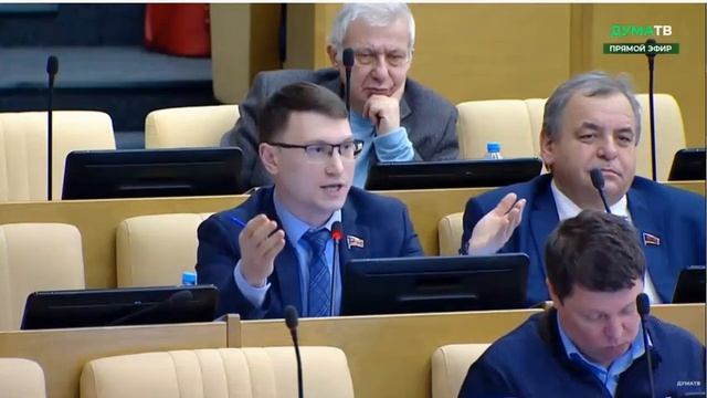 Артем Прокофьев бьется в Госдуме против права президента снимать с должности губернаторов смотреть онлайн