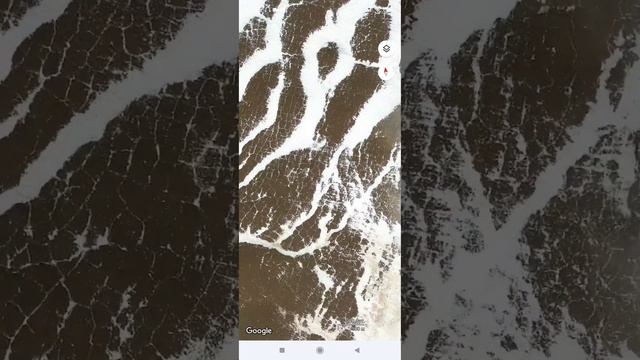 🧩 Гренландия. Поверхность потрескалась кубиками... смотреть онлайн