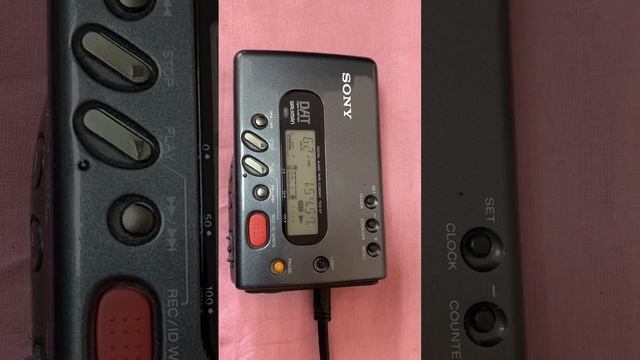 Sony DAT Walkman TCD D7 Видео работы записи смотреть онлайн