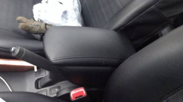 Подлокотник Сузуки СХ4 Suzuki SX 4