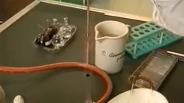 1. Виготовлення мазкiв з культури яка виросла на щiльному живильному середовищi смотреть онлайн
