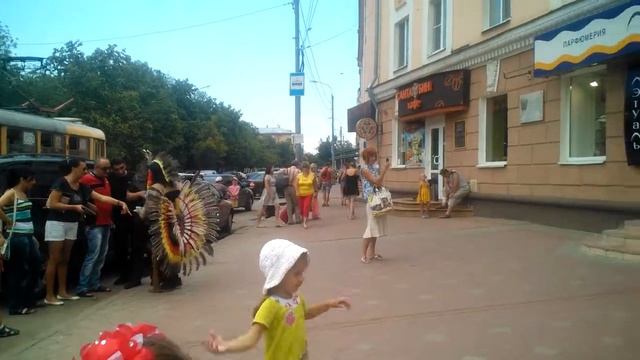 Танцы и песни Эквадора в Орле 1 смотреть онлайн