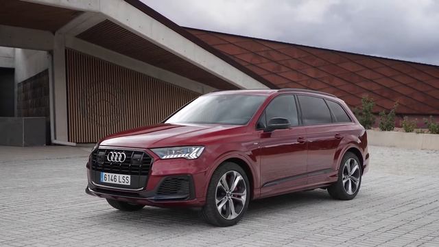 Audi Q7 60 TFSI Design Preview смотреть онлайн
