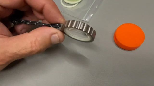 Titan Zoom - Sapphire Pocket Magnifier by Maratac® смотреть онлайн