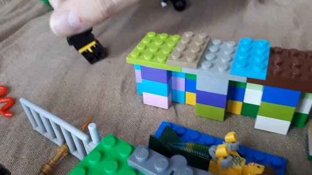 Серия 8 "Карусель миров" Сезон 1 "Кругом вода" смотреть онлайн