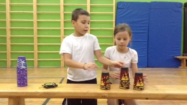 speed stacks на уроке смотреть онлайн