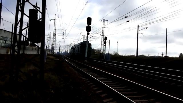 2ТЭ116-1064 резервом на Жёлтые воды со ст.Пятихатки смотреть онлайн