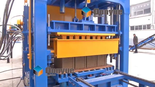 Автоматическая линия вибропресса QT4-15 смотреть онлайн