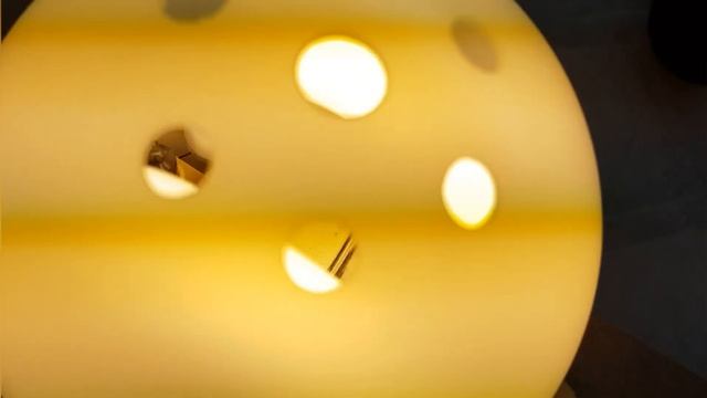 20 Watt Toschiba Prismatic Lampe