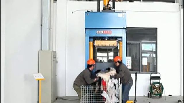 How To Make Wool Press Packer How To Press A Wool Bale смотреть онлайн