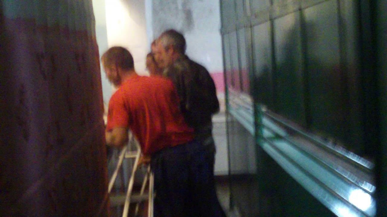 Мне 45 тогда. Шандоры. Требуется до 45 монтажник Ст и ЖБК. Директора тупые(95) смотреть онлайн