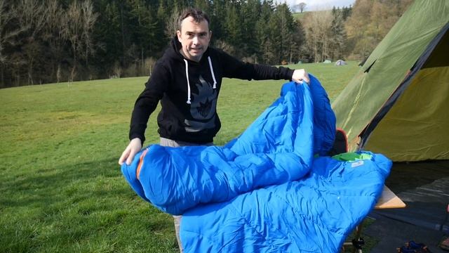 Ellipse Lake Adult and Child Sleeping Bags смотреть онлайн