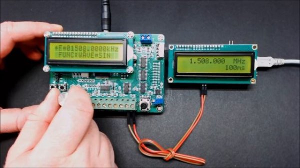 Open Source Frequency Counter DIY Kit with PIC16F628A and MB506 prescaler 10Hz - 250MHz