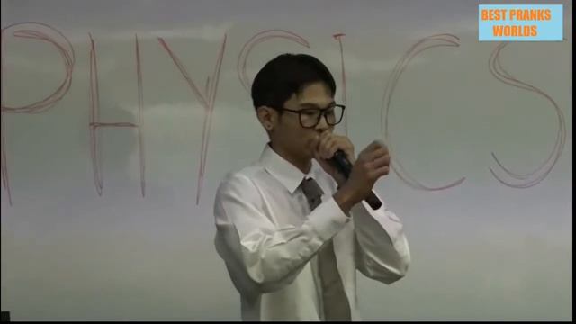 Битбокс от учителя пранк!!! Beatboxing from the teacher prank!!! смотреть онлайн