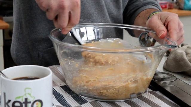 Linseed Bread - Great Keto / Low Carb Bread! // UK ingredients смотреть онлайн