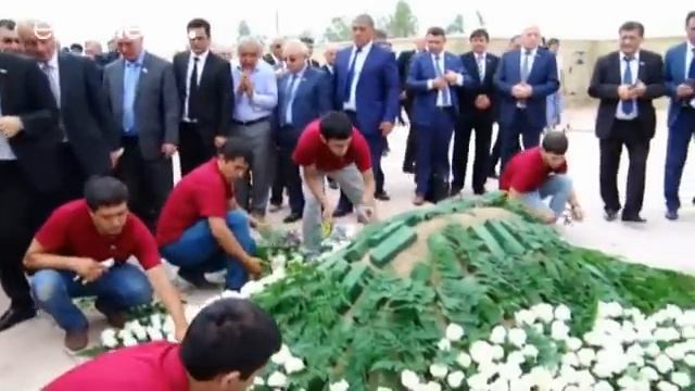 İslam Kerimov memleketi Semerkant'ta toprağa verildi смотреть онлайн