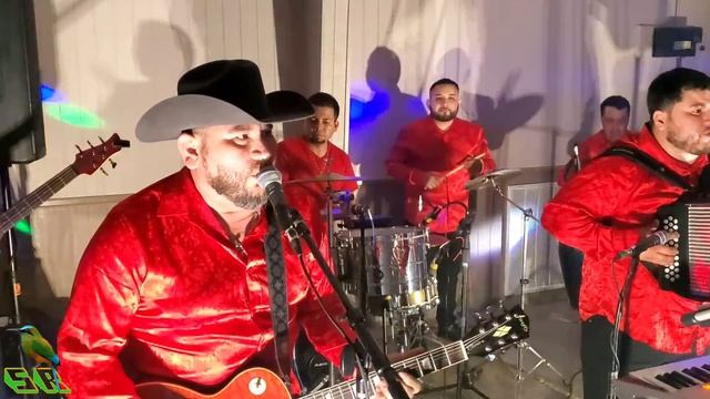 Pasados de Sabor con La Huerfanita 🇸🇻 Los Astros de America 15 Años de Dayanara Castro смотреть онлайн