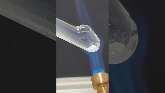 #salz #natrium #chlor #natriumchloridsynthese #ion #chemie #kochen #wichtig #bildung смотреть онлайн
