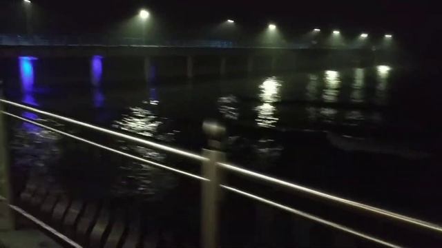 ЗЕЛЕНОГРАДСКИЙ ПИРС ВЕЧЕРОМ. смотреть онлайн