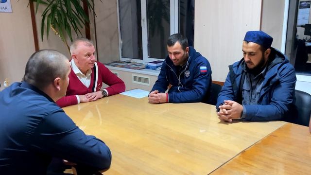 Делегация из села Ленинаул Казбековского района в Херсонской области на СВО