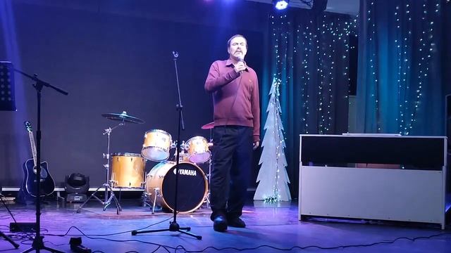 Константин Григорьев исполняет свои стихотворения смотреть онлайн