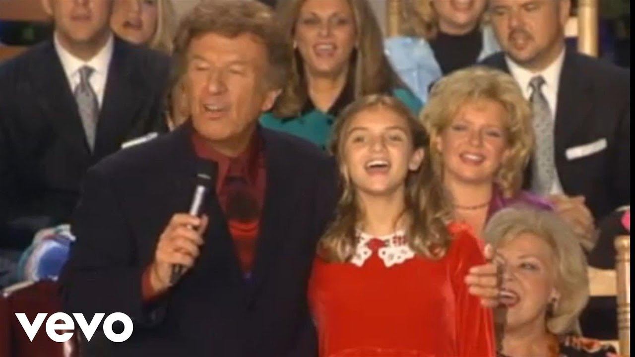Amber Thompson and Kelly Nelon - Away in a Manger [Live] смотреть онлайн
