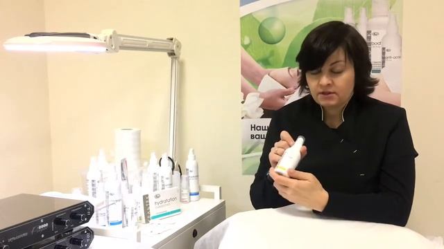 Освежающий тоник с АНА кислотами   Серия Whitening