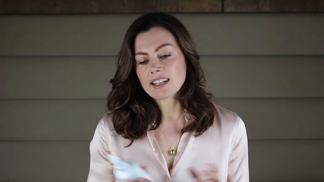 Introducing Dr Sam's Flawless Cleanser | Dr Sam Bunting смотреть онлайн