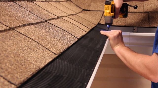 Inside Corner Installation | Raindrop® Gutter Guard смотреть онлайн