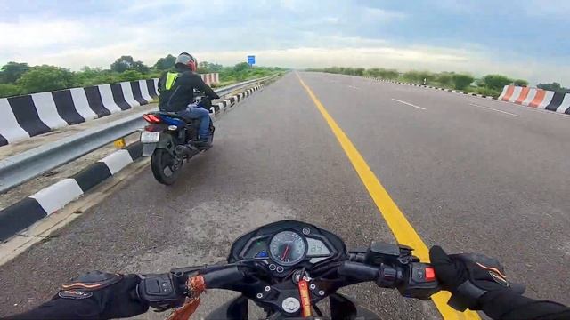 2023 BAJAJ PULSAR 125 E20 BS7 VS BAJAJ PULSAR NS 125 BS6 [ RACE TILL THEIR POTENTIAL ] смотреть онлайн