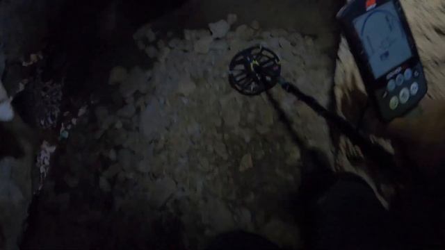 Encontramos GUSANOS En Una CUEVA смотреть онлайн
