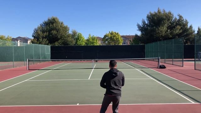 Backhand with the Hydrogen Proton ball machine смотреть онлайн
