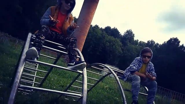 Клип (Люби меня!) в ЛОЦ,, Ласточка" смотреть онлайн