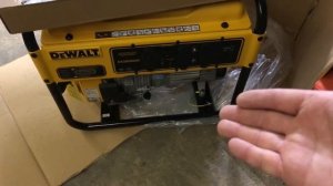 DeWalt 6500 Watt Generator Unboxing, Initial start, & INFO | DXGNR6500