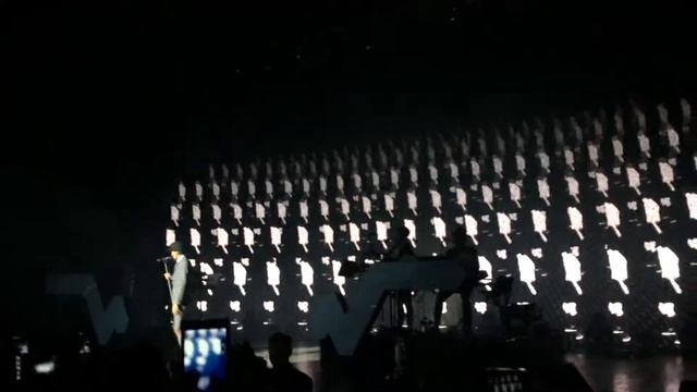 #Stromae – Carmen смотреть онлайн