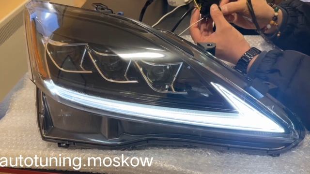 Lexus IS250 фары