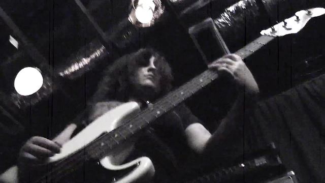 High Desert Queen - "Black Moon" (Official Music Video) | Ripple Music - 2023 смотреть онлайн