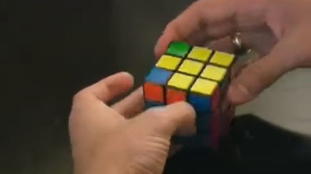 Third Layer Solution Pattern 2 of a Rubiks Cube смотреть онлайн