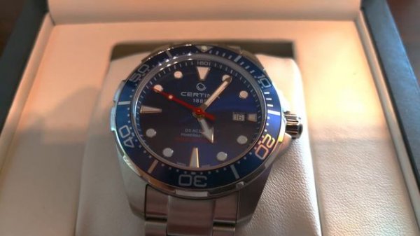 Certina DS Action Diver Powermatic 80 Unboxing
