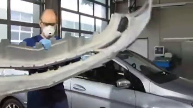 Bamperio remontas (www.autovikingai.lt).flv смотреть онлайн
