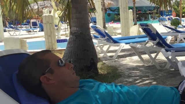 Hotel Playa Pesquero Holguín Cuba. Top 10 best all inclusive Beach in Cuba смотреть онлайн