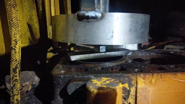 More skookum cylinder liner puller смотреть онлайн