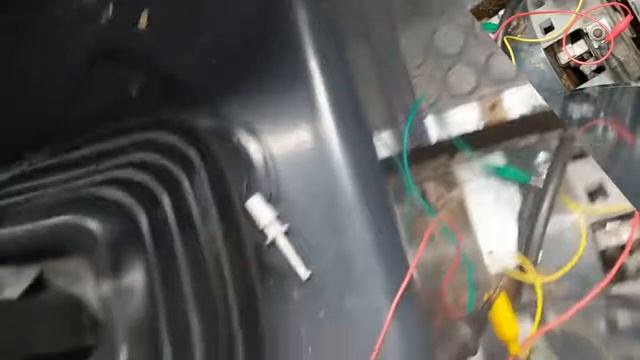 NO, Aixam Mega drives max 1 km/h like a snail :-( 2003 Truck Electric смотреть онлайн