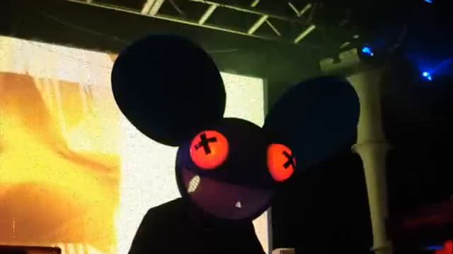 Ghosts Over Baghdad - Deadmau5 vs Outkast (DJ Ellipse) смотреть онлайн