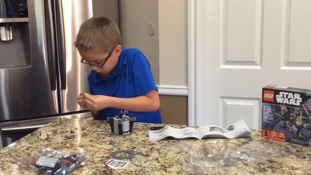 Unboxing Lego Star Wars Duel on Naboo Set# 75169 смотреть онлайн