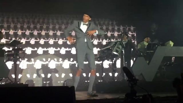 Stromae Carmen Bird Dance смотреть онлайн