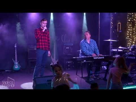 Евгений Медведев и Константин Поталюков. Концерт Voice-Studio в Real people club 04.06.2021 смотреть онлайн