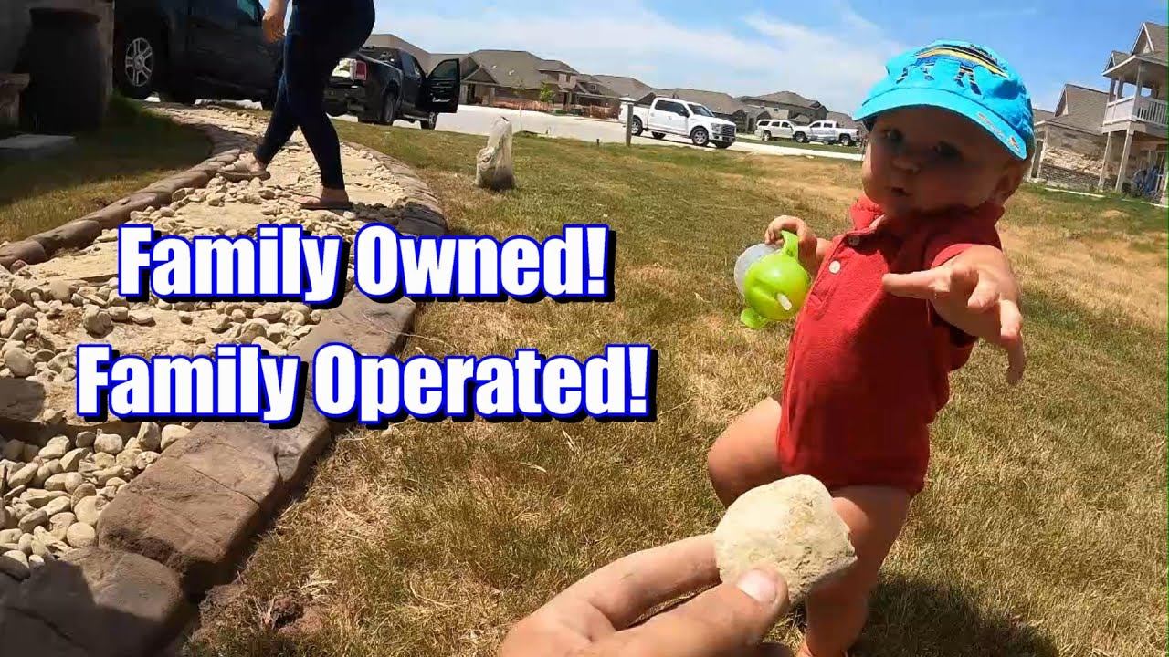 Its bring your family to work day! смотреть онлайн