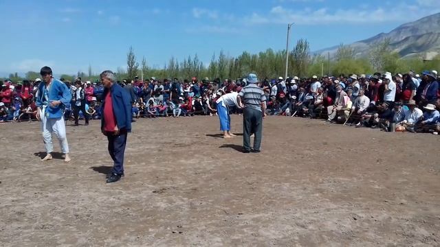 Саъдулло куйбеш vs Фарух Ховалинг гуштини милли дехай Сайроб с.2020 смотреть онлайн